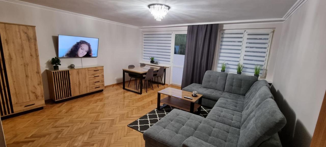 Apartamentyprzymorzu Drzymaly Blisko Dworca Kołobrzeg Eksteriør billede